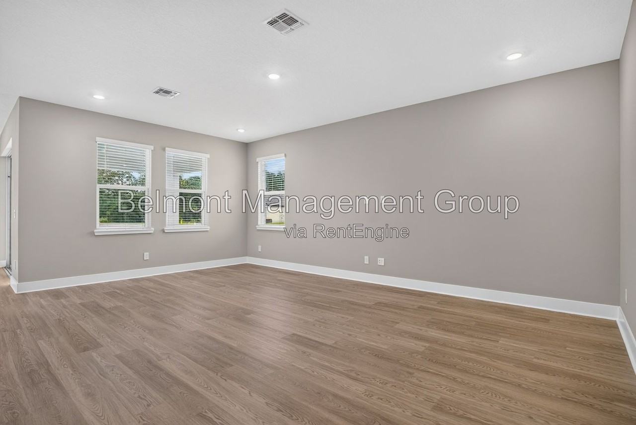 384 Birkdale Dr - Photo 4 of 32