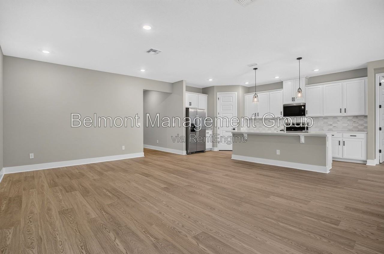 384 Birkdale Dr - Photo 5 of 32