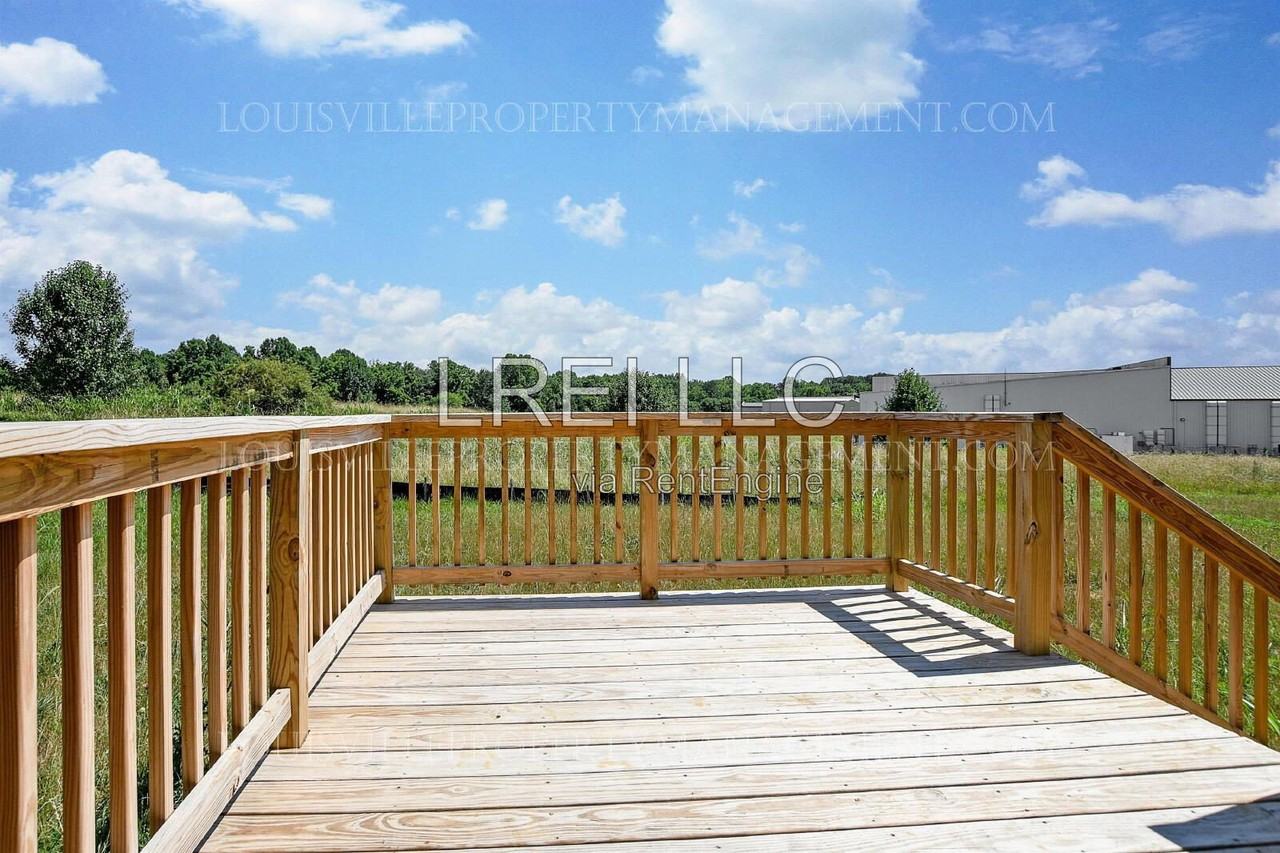 806 Abbeywood Rd - Photo 4 of 16