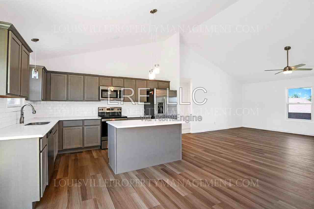 806 Abbeywood Rd - Photo 5 of 16