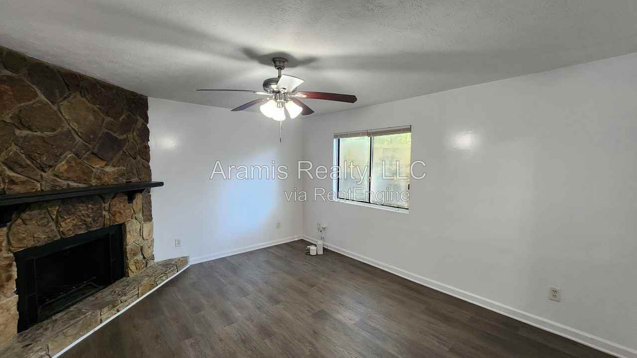 5175 Walker Rd - Photo 2 of 12