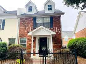 490 N Jeff Davis Dr - Photo 1 of 1