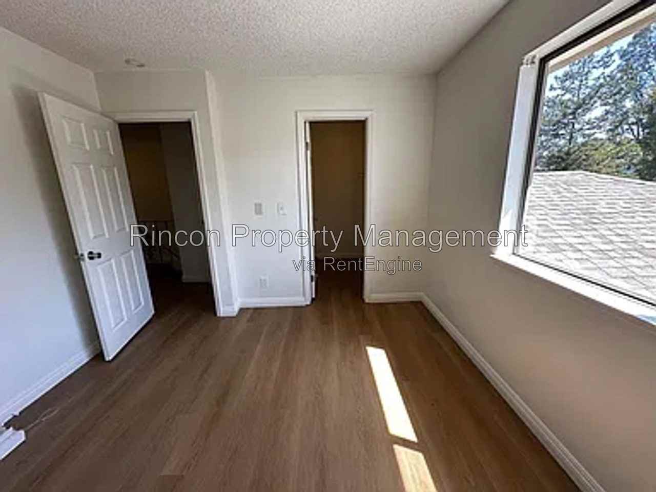1245 Carlsbad Pl - Photo 4 of 17
