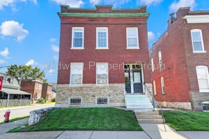 featured image of 3100 Wyoming St #2ndFL