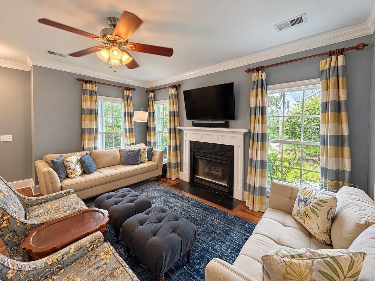 469 Cane Ct - Photo 3 of 22