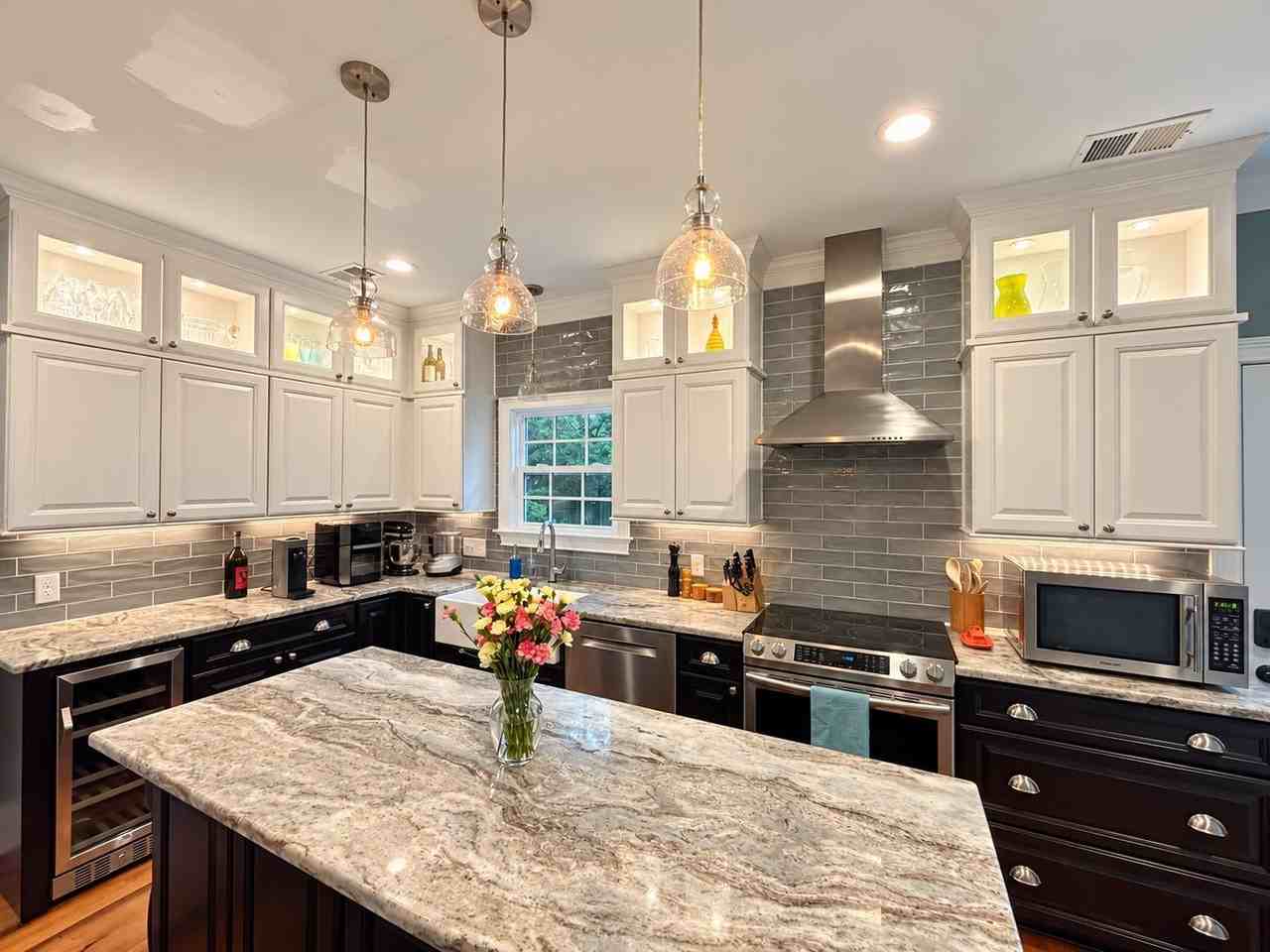 469 Cane Ct - Photo 5 of 22