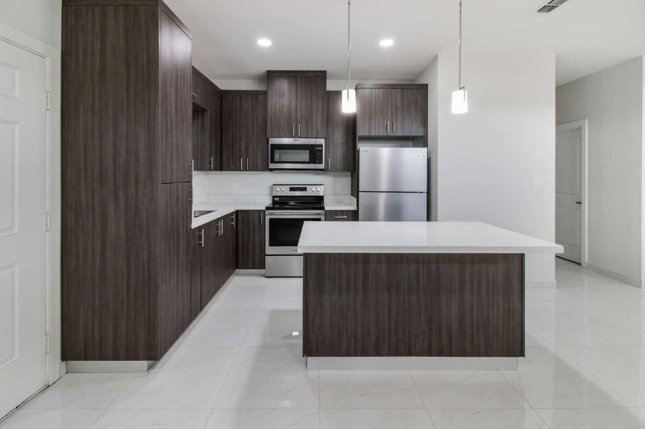 1413 N Inspiration Blvd - Photo 5 of 19