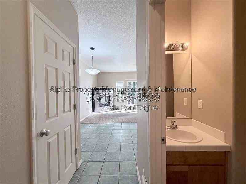 2190 Sw 178th Pl - Photo 5 of 36