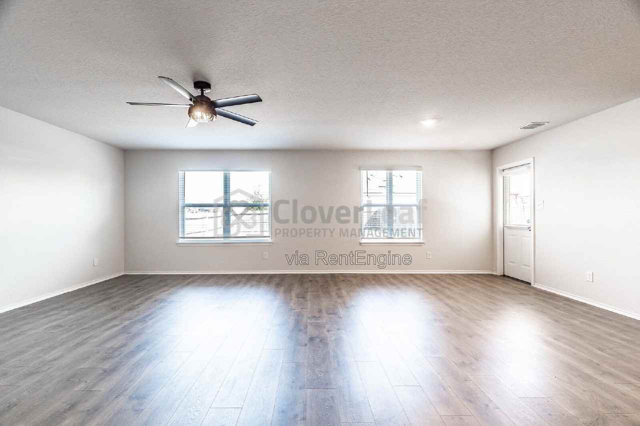 3561 Copper Riv - Photo 6 of 38