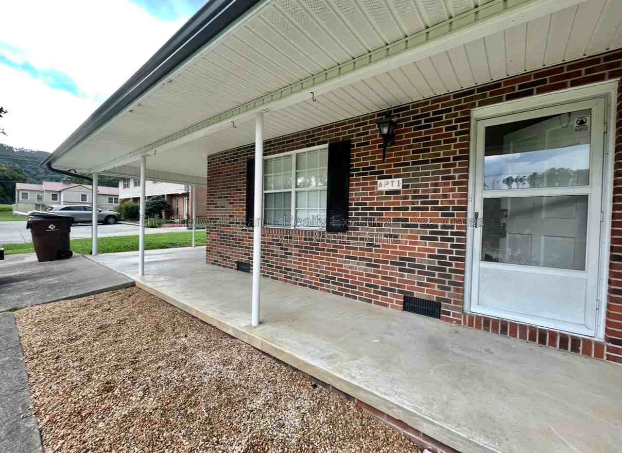 6909 Wright Rd #1 - Photo 2 of 9
