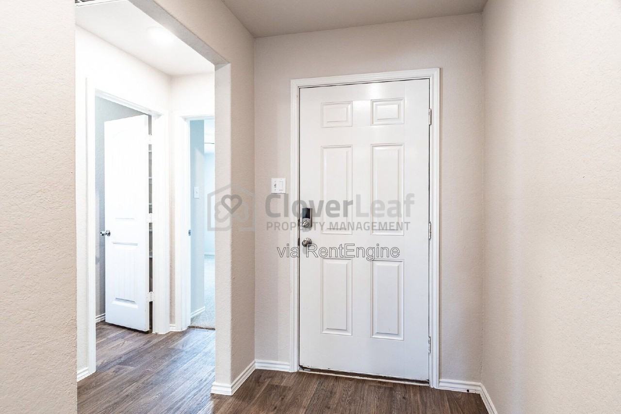 5530 Rosillo Hl - Photo 5 of 31
