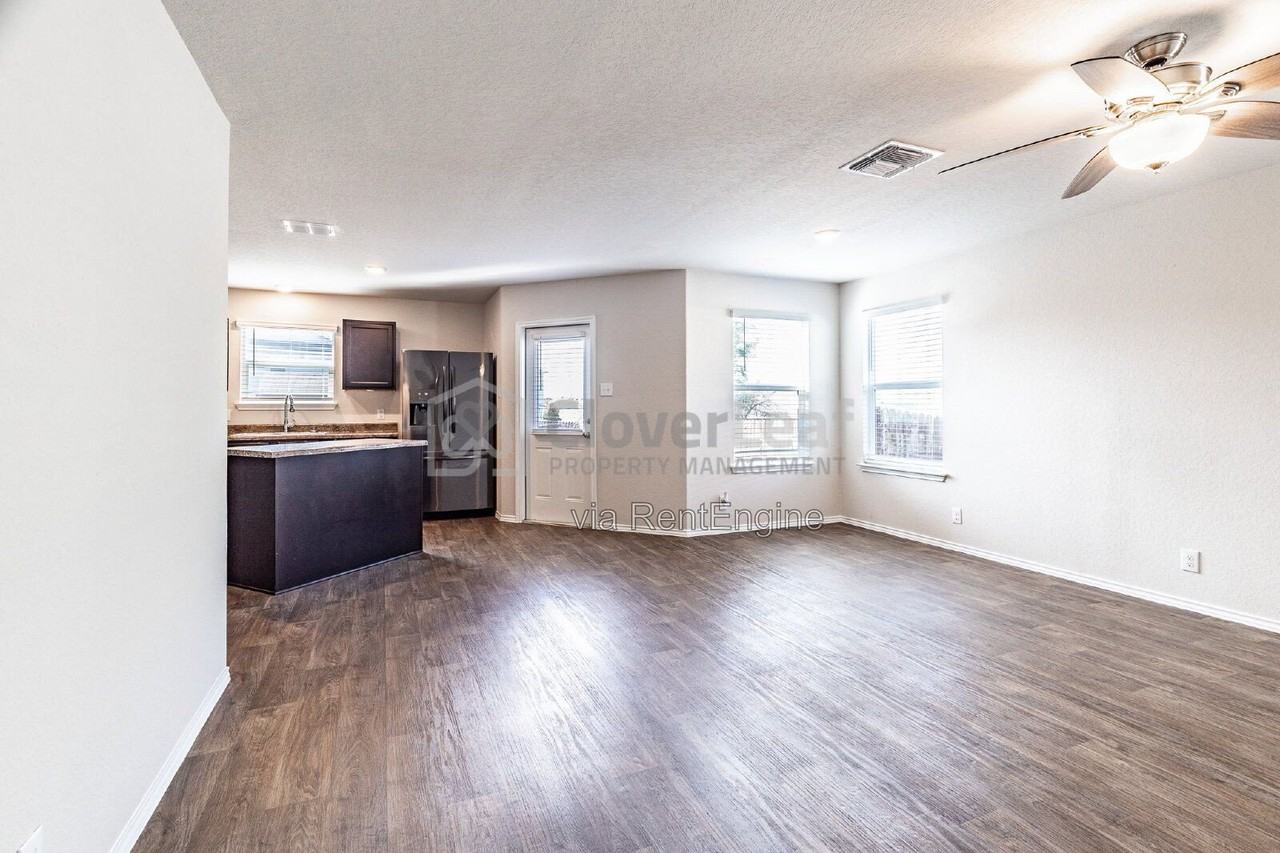 5530 Rosillo Hl - Photo 7 of 31
