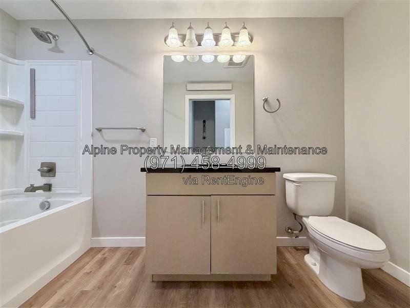 1415 Se Pardee St #409 - Photo 2 of 24
