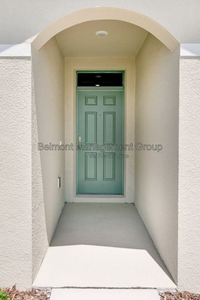 2791 Sunnyvale St - Photo 4 of 28