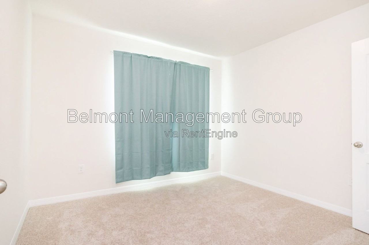 2791 Sunnyvale St - Photo 6 of 28