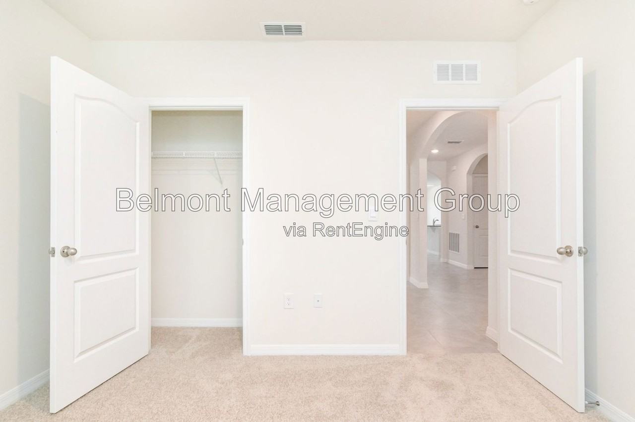 2791 Sunnyvale St - Photo 7 of 28