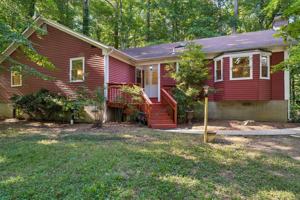 featured image of 16320 Lea Dr
