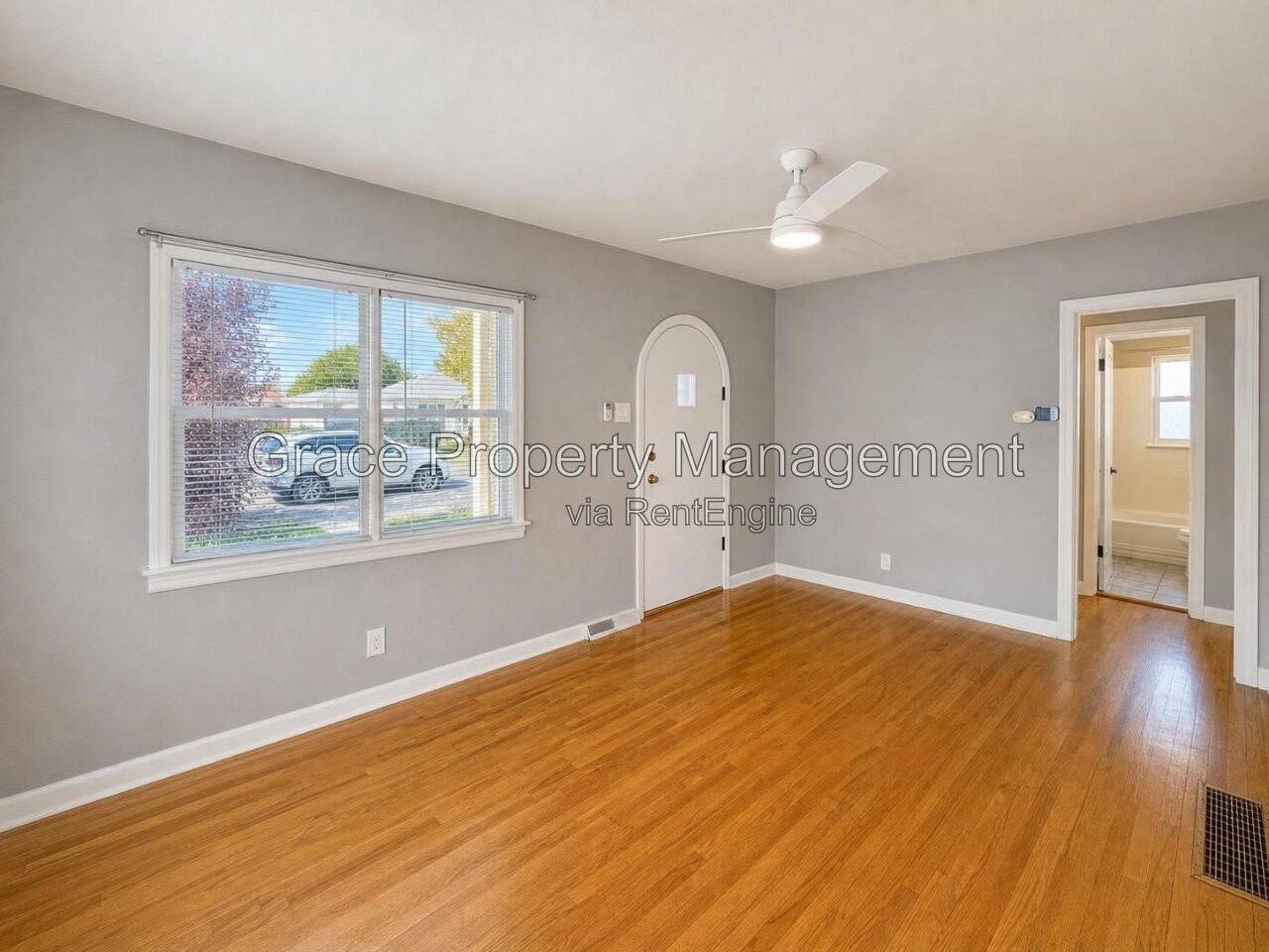 5618 Balsam St - Photo 2 of 18