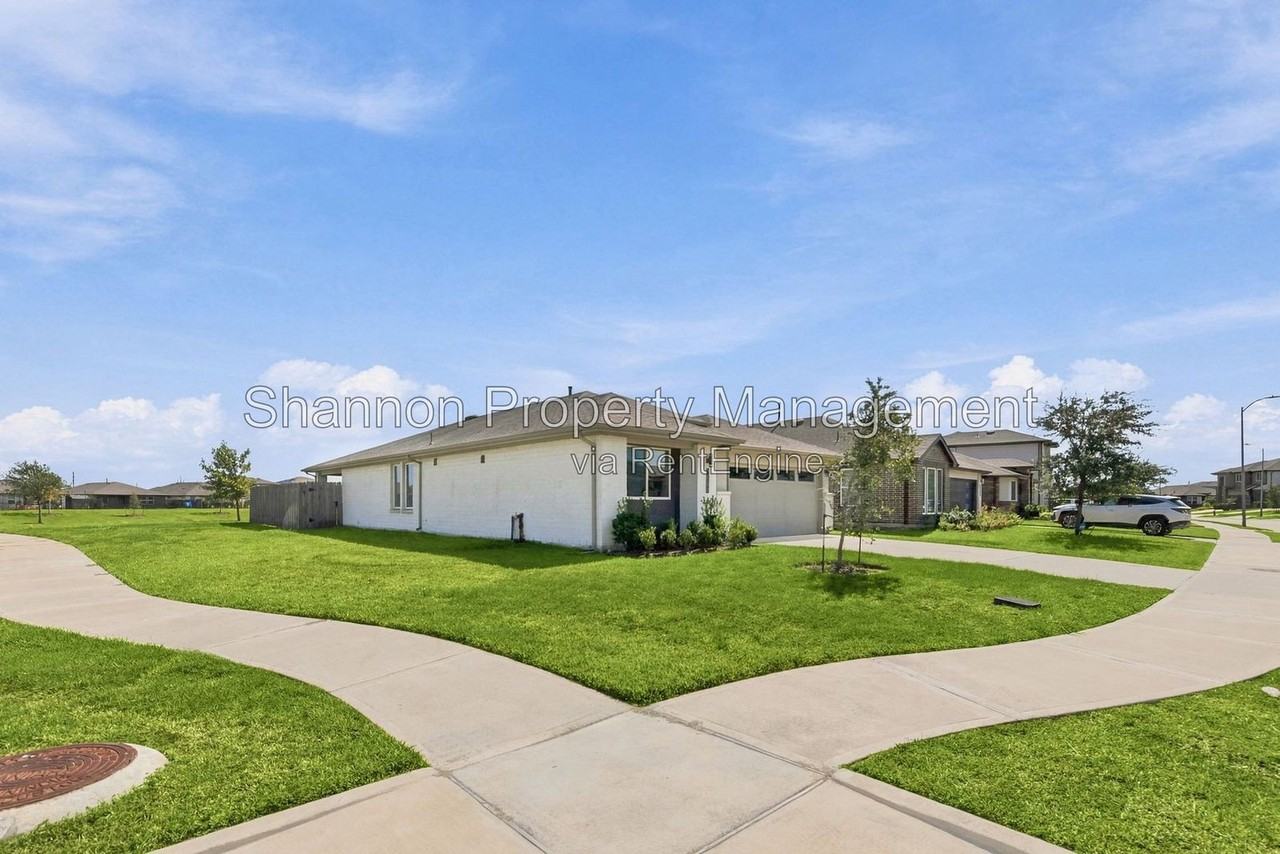 7503 Victoria Brook Trce - Photo 3 of 39