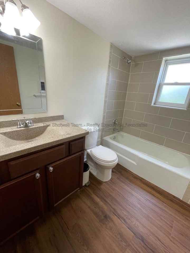 4913 Ethel Ln - Photo 5 of 8
