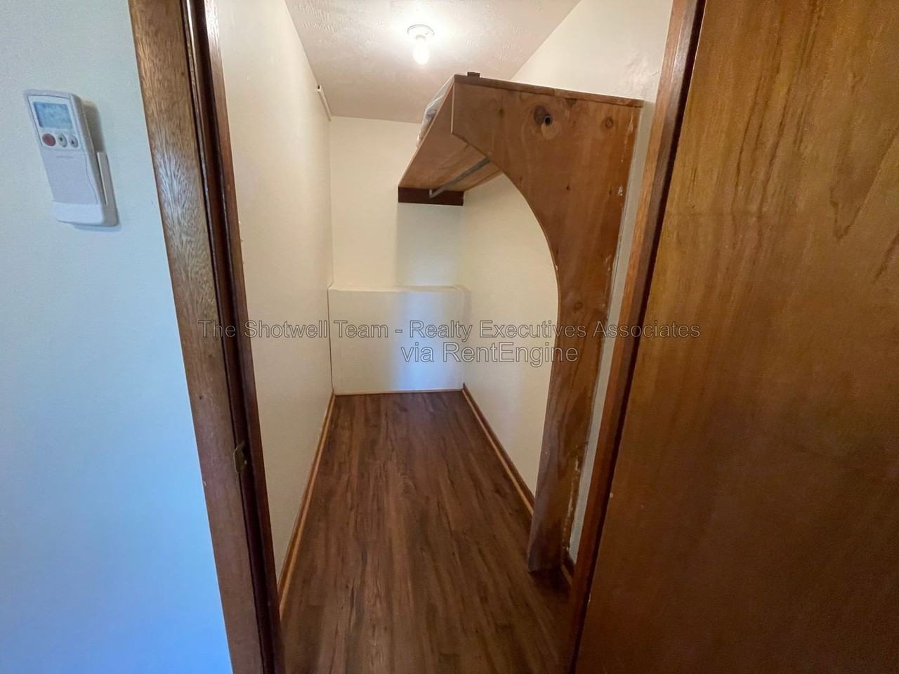4913 Ethel Ln - Photo 7 of 8