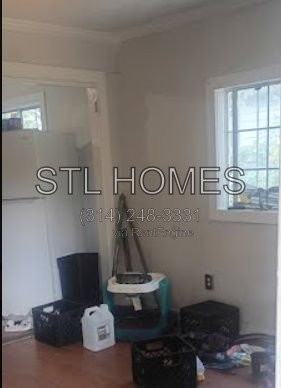 1004 Lanier Ave - Photo 2 of 5