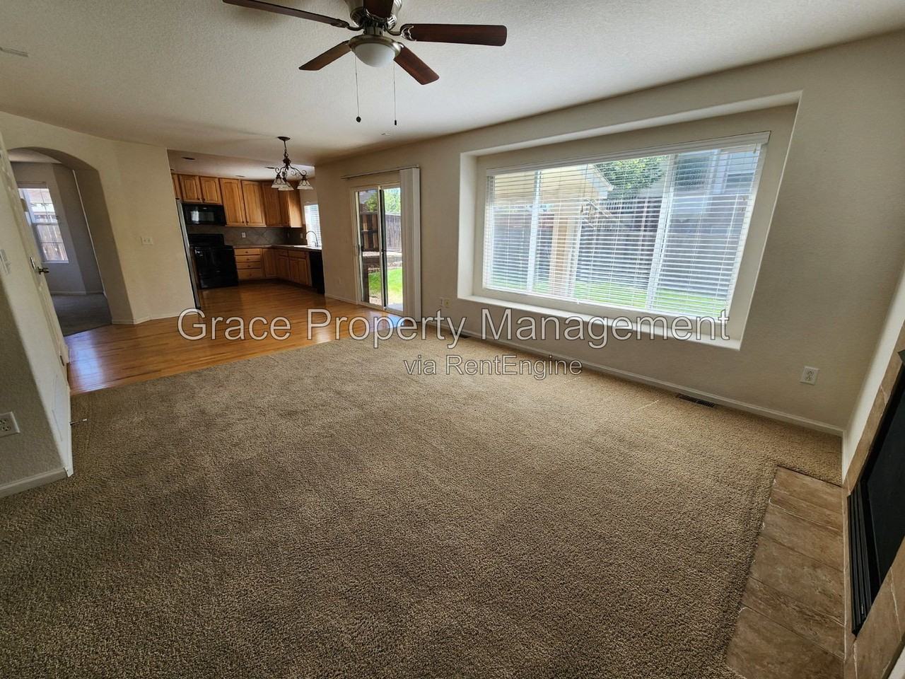 2070 Tundra Cir - Photo 6 of 27