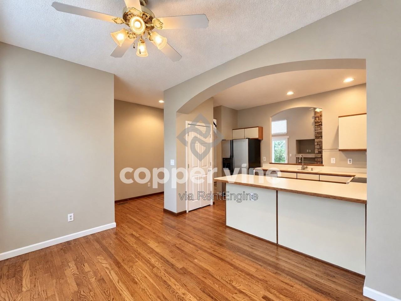 13054 Ash St - Photo 3 of 24