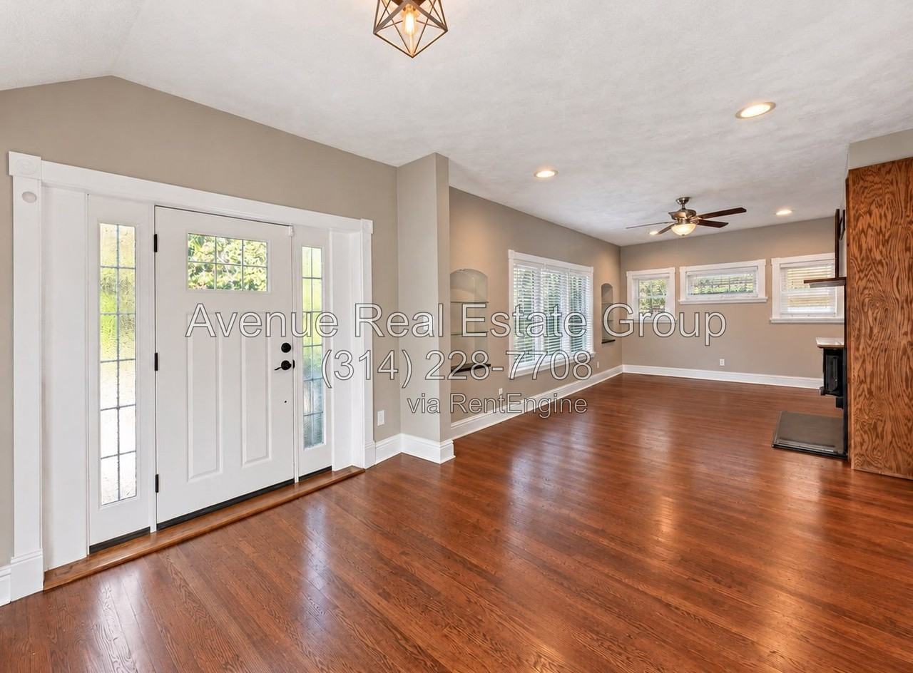 5092 Milentz Ave - Photo 2 of 22