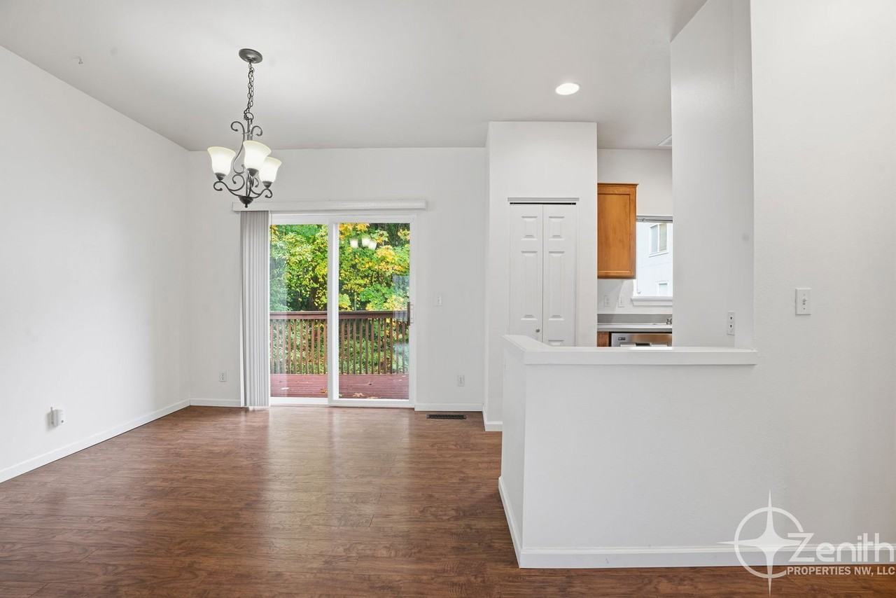 419 Ne 7th Ave - Photo 4 of 33