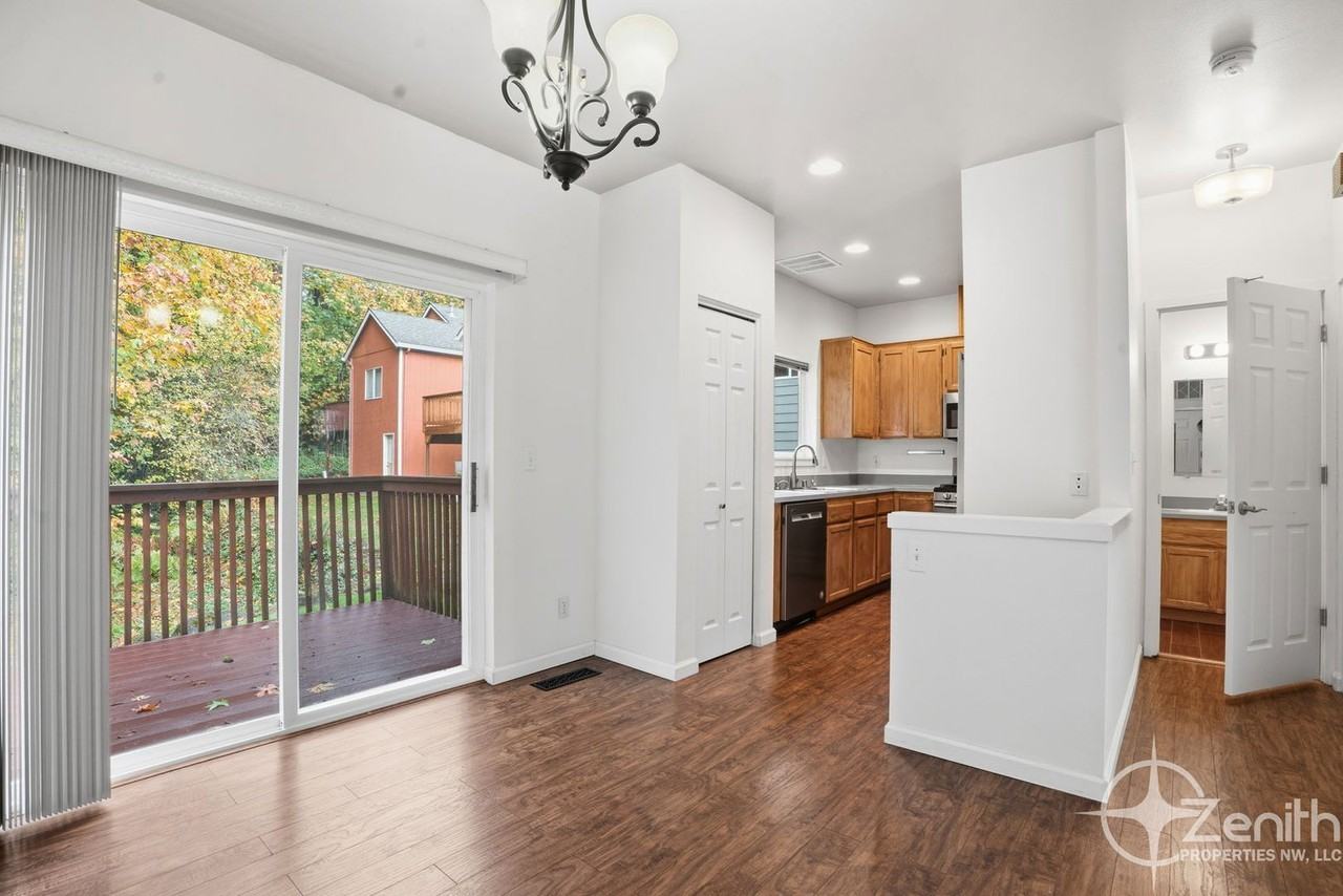 419 Ne 7th Ave - Photo 6 of 33