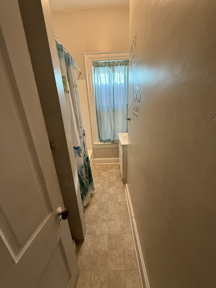 532 Broadway - Photo 6 of 10