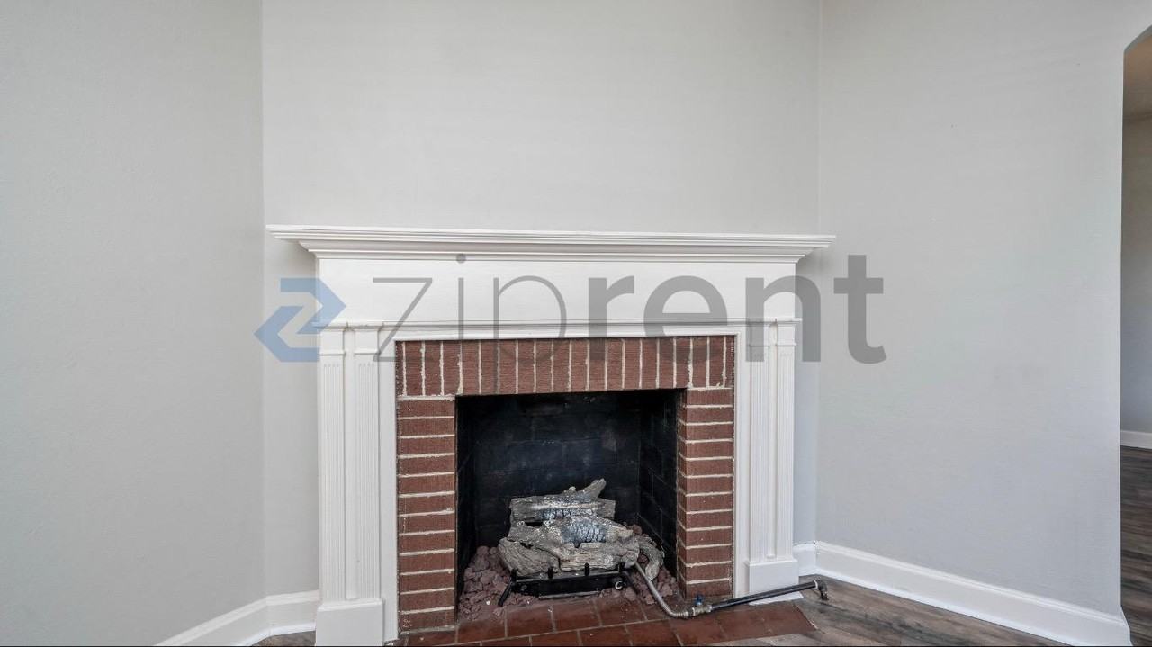1414 Tower St Se - Photo 7 of 19