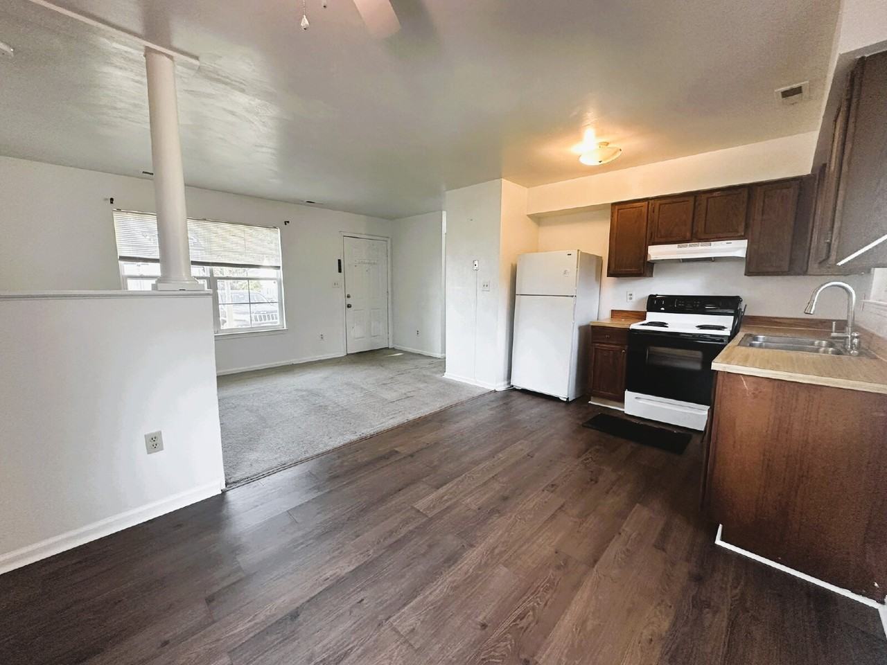 164 Hughes Ave - Photo 6 of 17