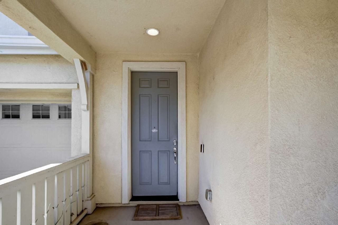 1836 Dunlap Pl - Photo 2 of 48