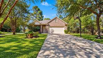 11246 Glenforest Dr - Photo 1 of 1