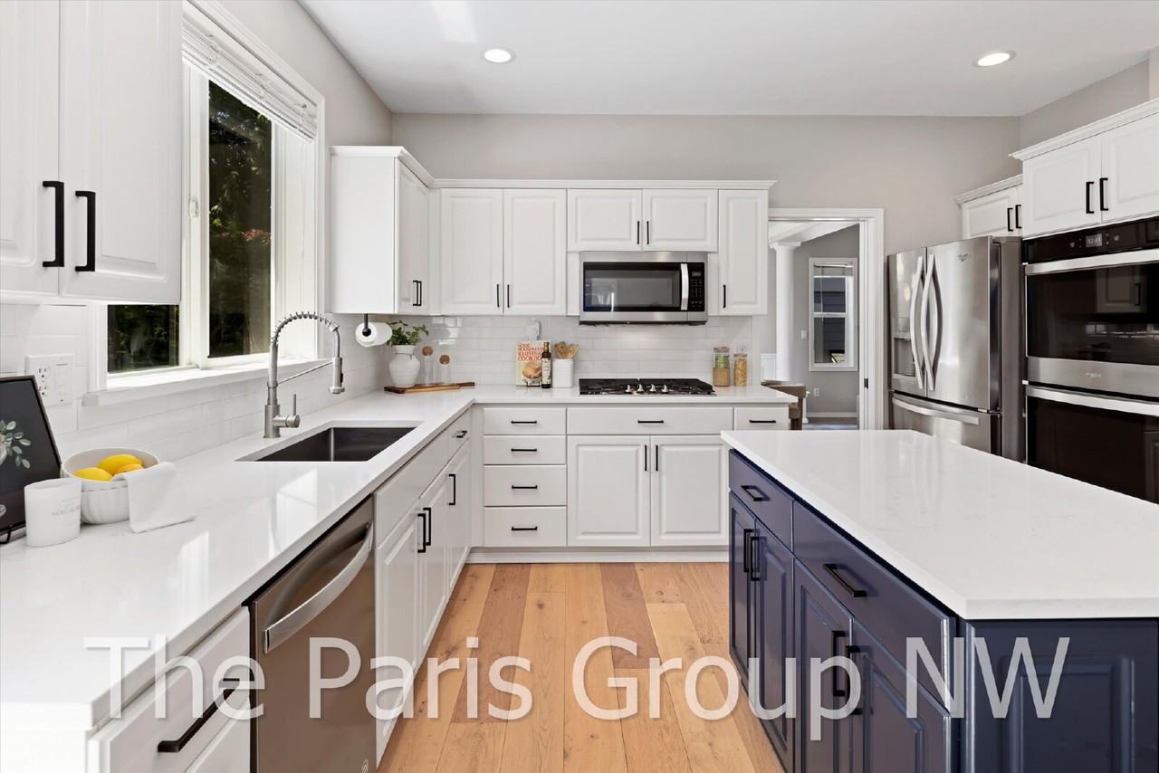 4125 Ne 27th Pl - Photo 3 of 44