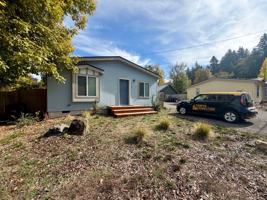 featured image of 2777 Riverview St