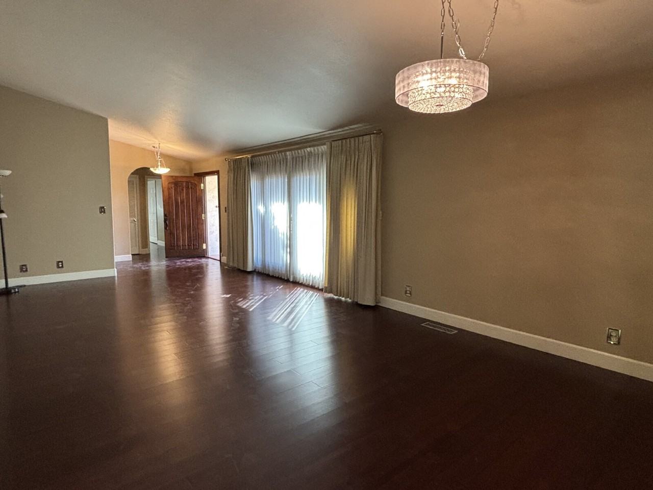1933 Anning Dr - Photo 6 of 26