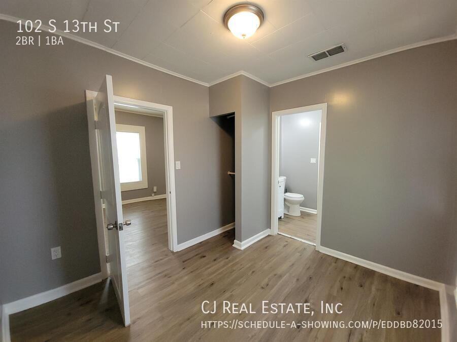 102 S 13th St - Photo 7 of 10