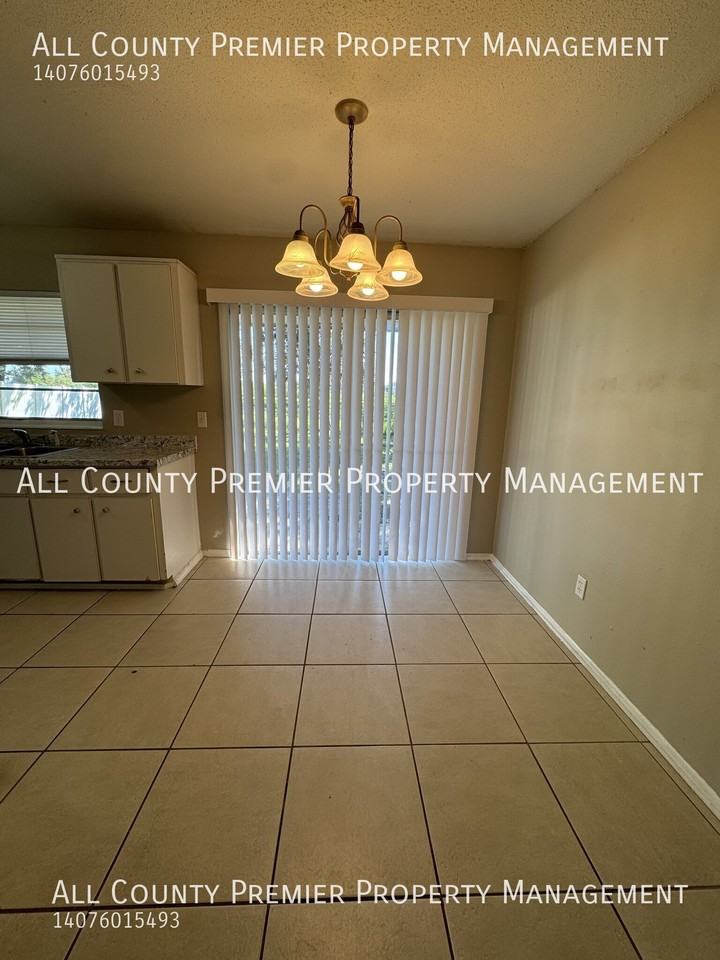 2303 Continental Blvd - Photo 3 of 12
