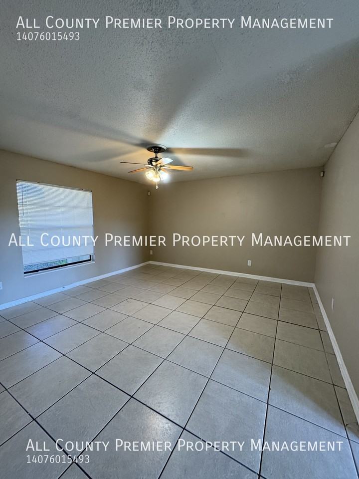 2303 Continental Blvd - Photo 4 of 12