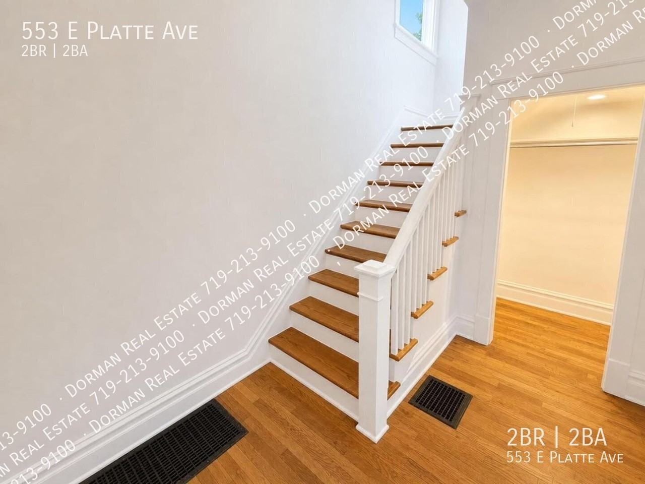 553 E Platte Ave - Photo 4 of 15