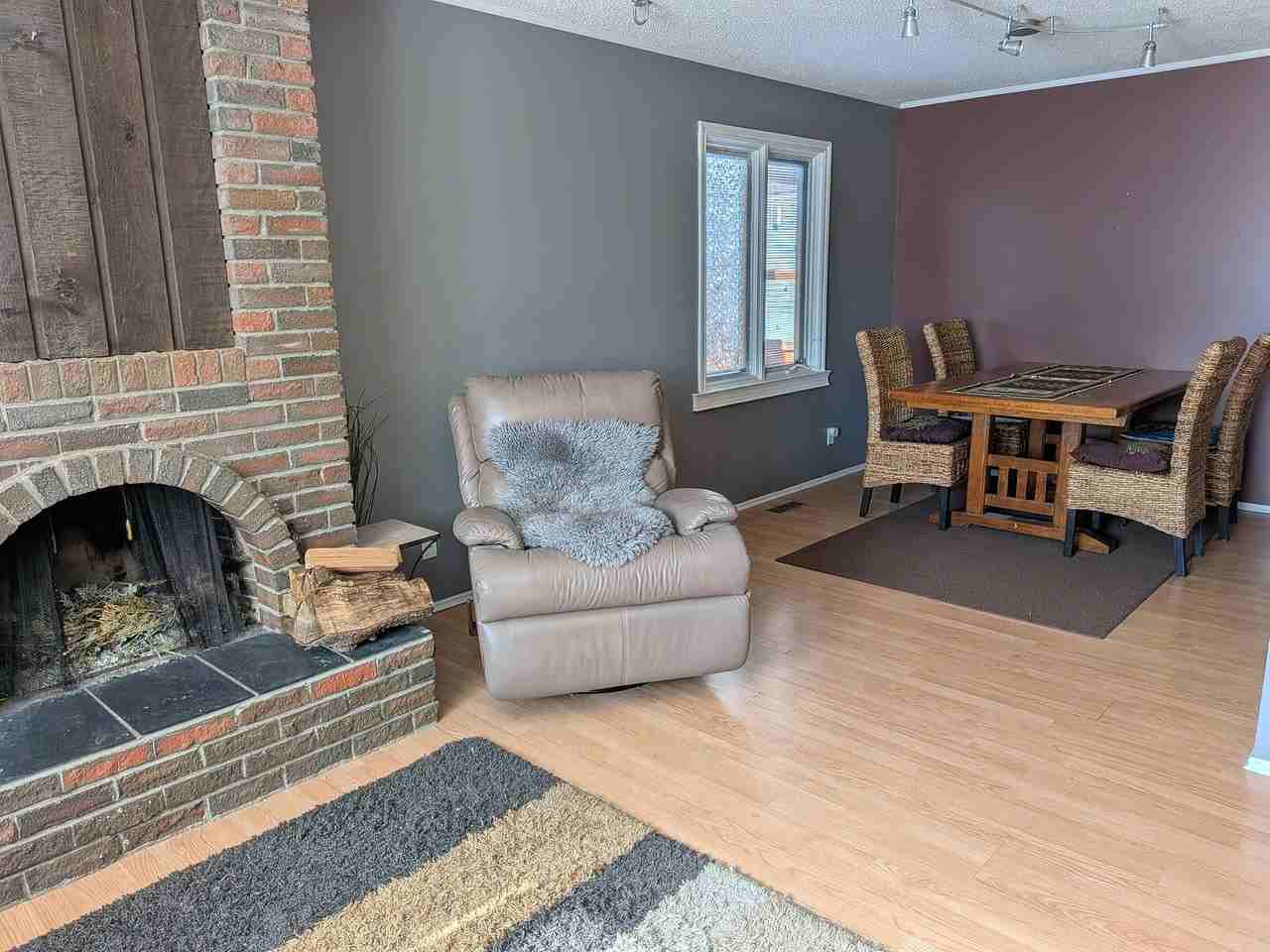 7244 Silver Springs Rd Nw - Photo 2 of 11