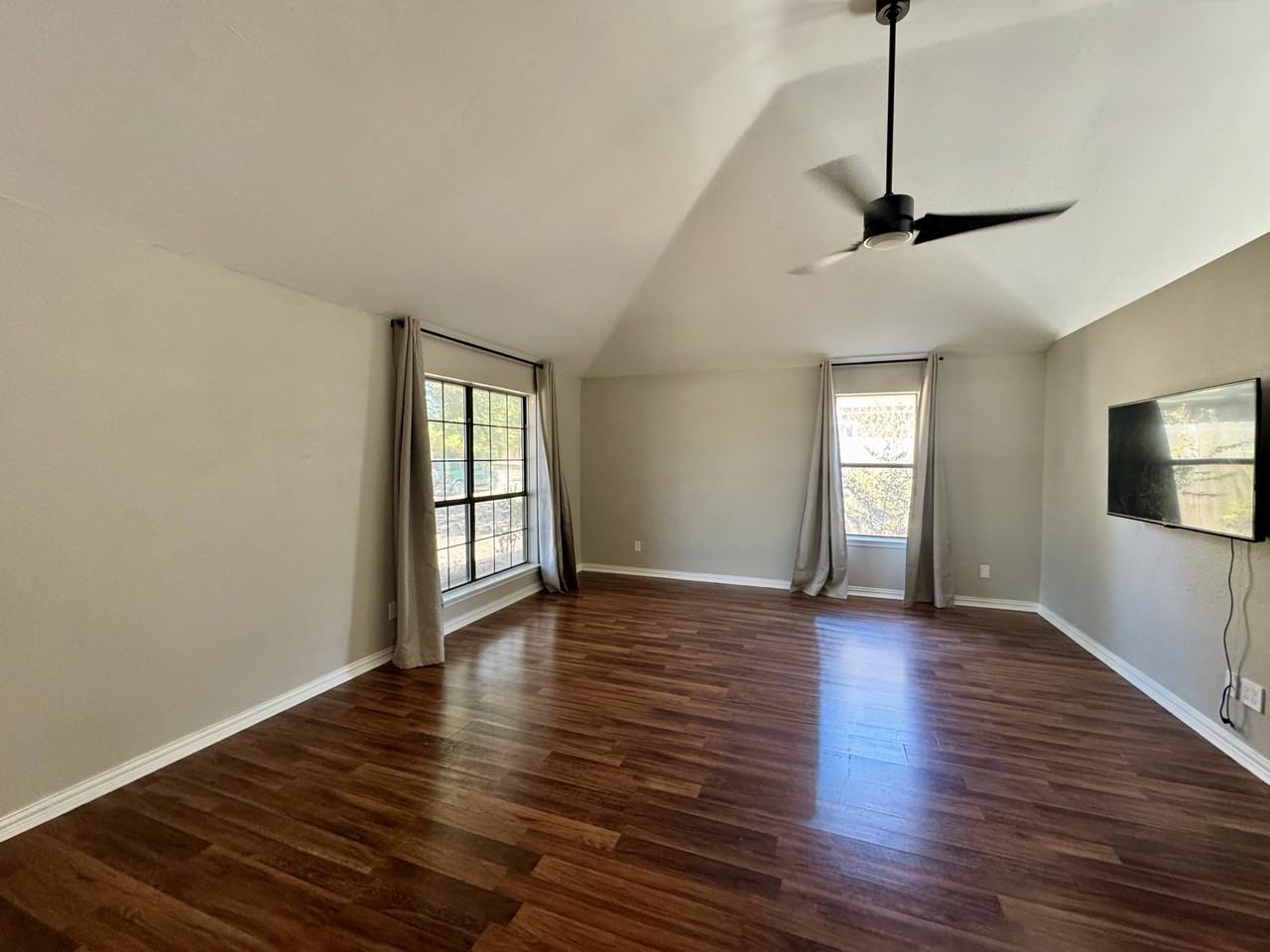 1408 Gardenia Dr #NA - Photo 2 of 18