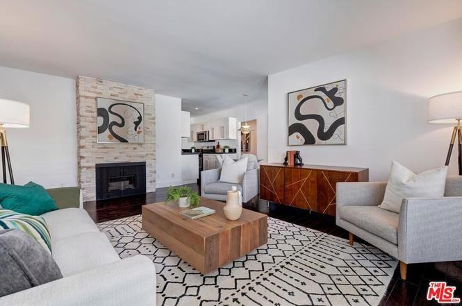 1535 Granville Ave #207 - Photo 4 of 17