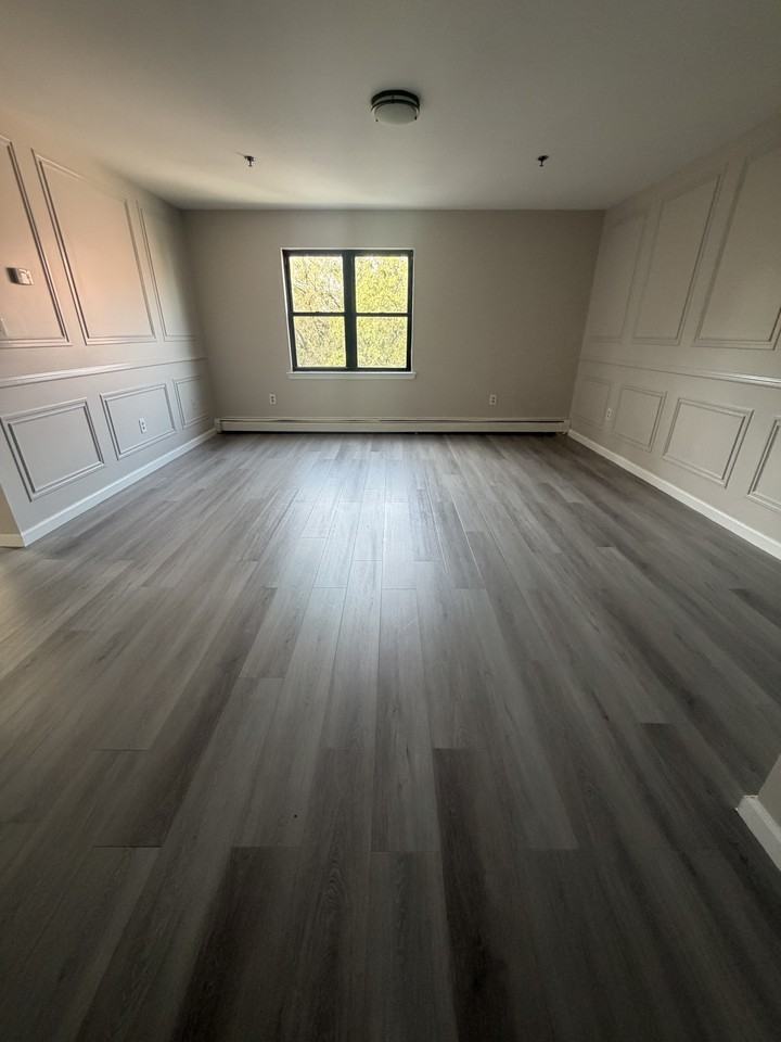 176 Reid St #303 - Photo 3 of 11