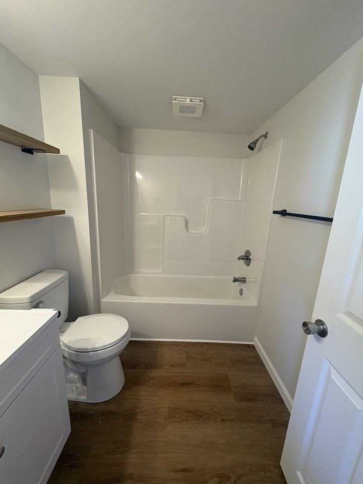 25 Glen Ave #NA - Photo 5 of 12