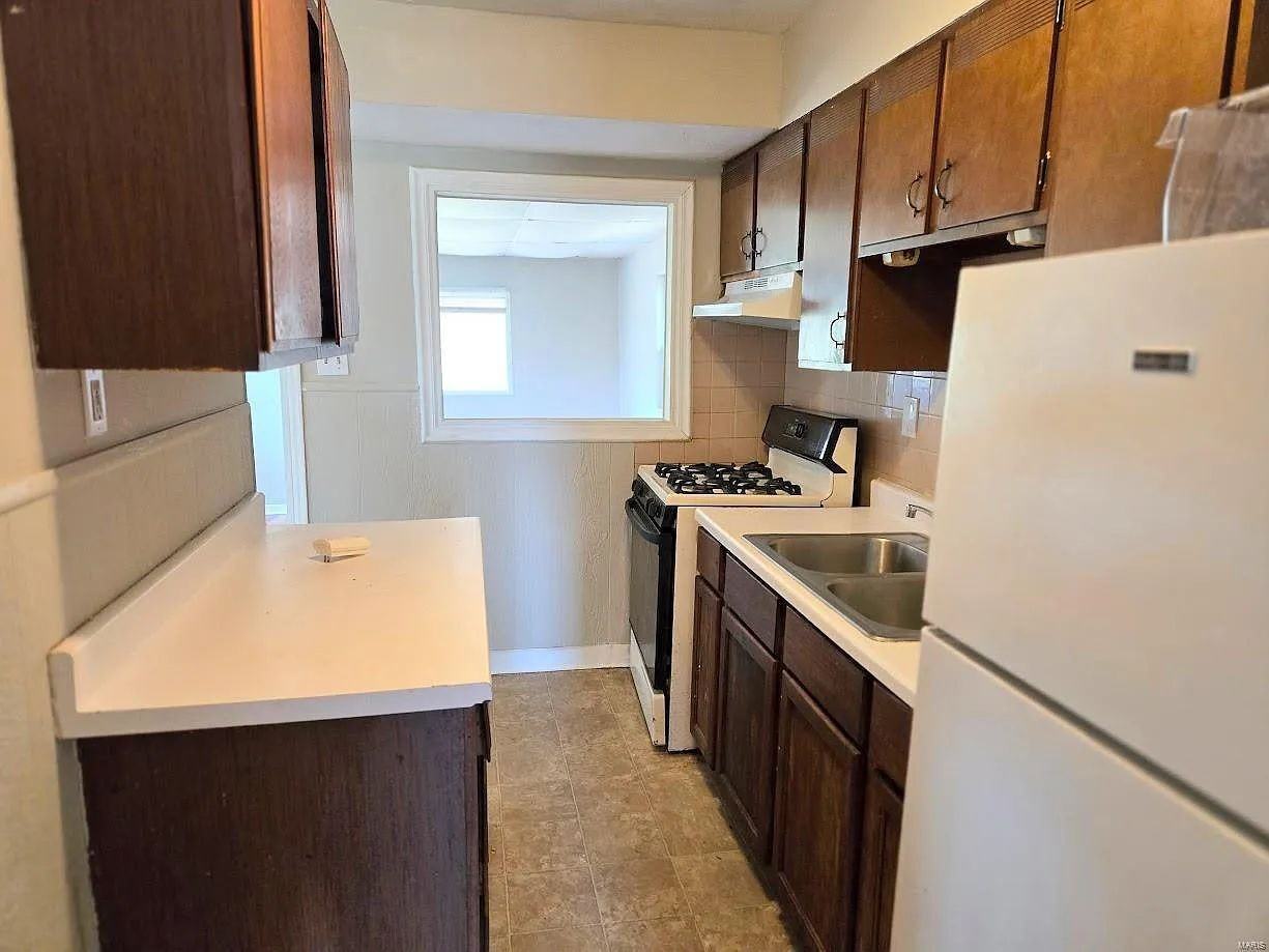 141 Cameron Rd #NA - Photo 5 of 9