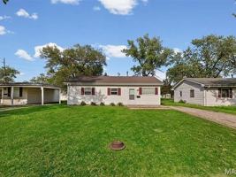 featured image of 805 E 5th St #NA